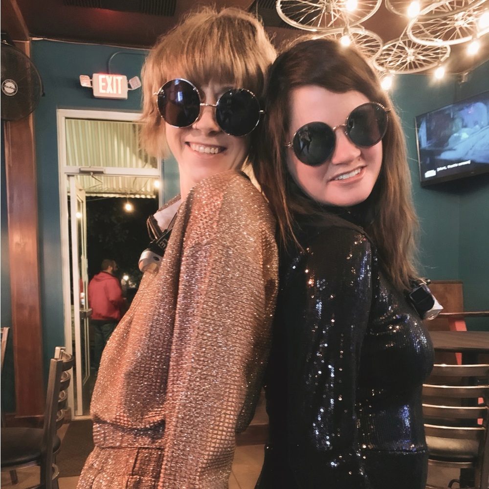 Meet your Posher, Morgan and Kayla